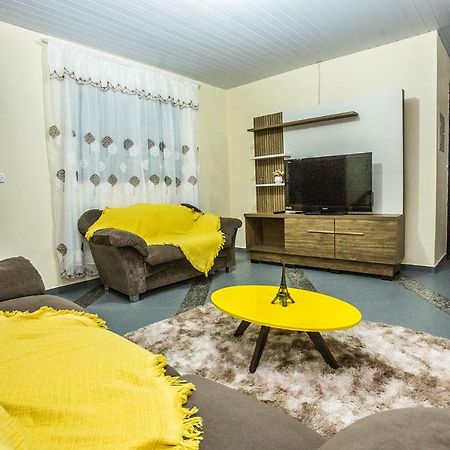 Casa Grande com 2 quartos e 1 suíte Foz do Iguaçu Exterior foto
